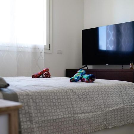 לינה וארוחת בוקר גורגונזולה New Living Milano מראה חיצוני תמונה