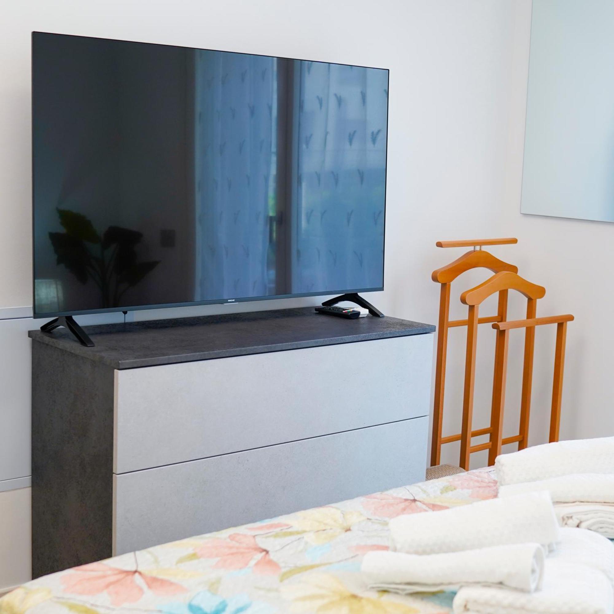 לינה וארוחת בוקר גורגונזולה New Living Milano מראה חיצוני תמונה