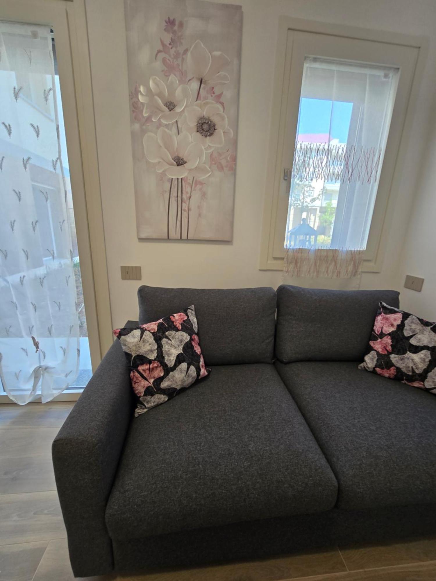 לינה וארוחת בוקר גורגונזולה New Living Milano מראה חיצוני תמונה