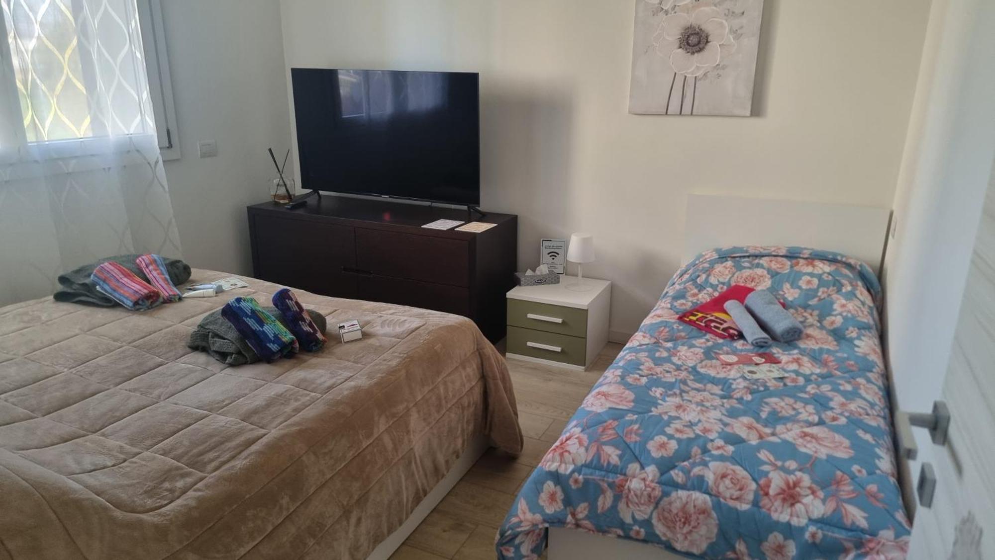 לינה וארוחת בוקר גורגונזולה New Living Milano מראה חיצוני תמונה